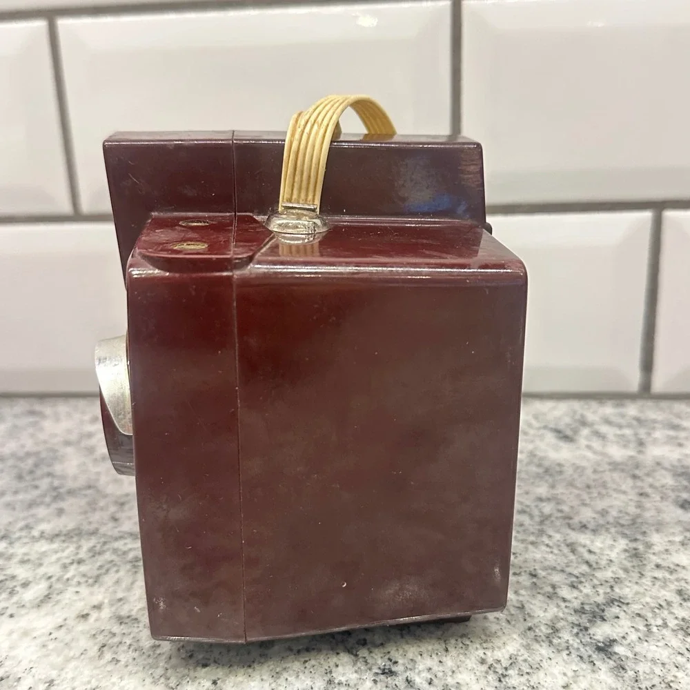 Imperial Debonair Camera Maroon Bakelite Vintage 620 Film MCM Prop Untested